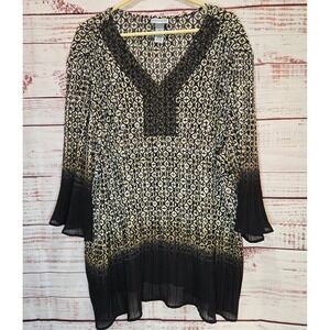 Catherines Plus Size 3X 26/28W Black Geometric‎ Print Beaded V Neck Tunic Top
